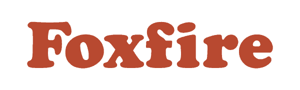 The Foxfire Book: Hog Dressing, Log Cabin Building, Mountain Crafts and Foods, Planting by the Signs, Snake Lore, Hunting Tales, Faith Healing, Moonshining, and Other Affairs of Plain Living